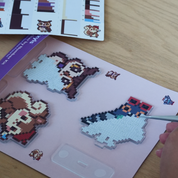 Museum Tour Desk Friend Set