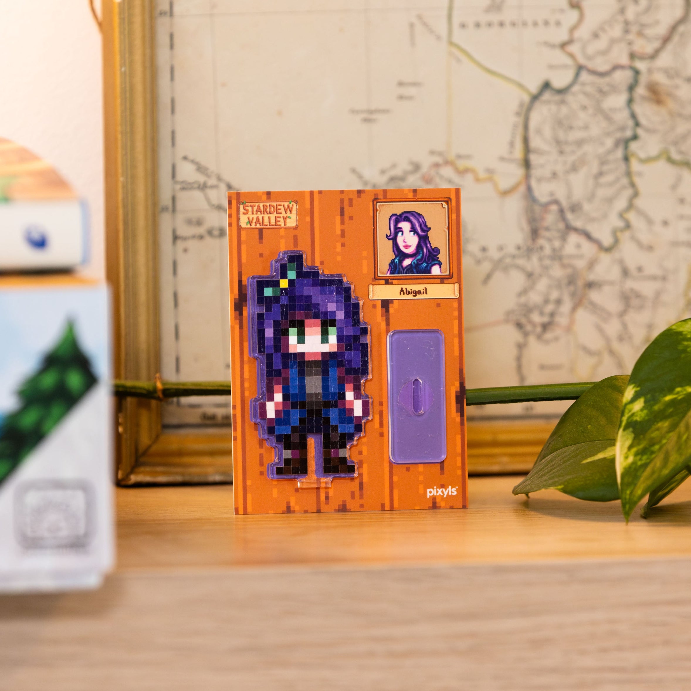 Abigail Desk Friend